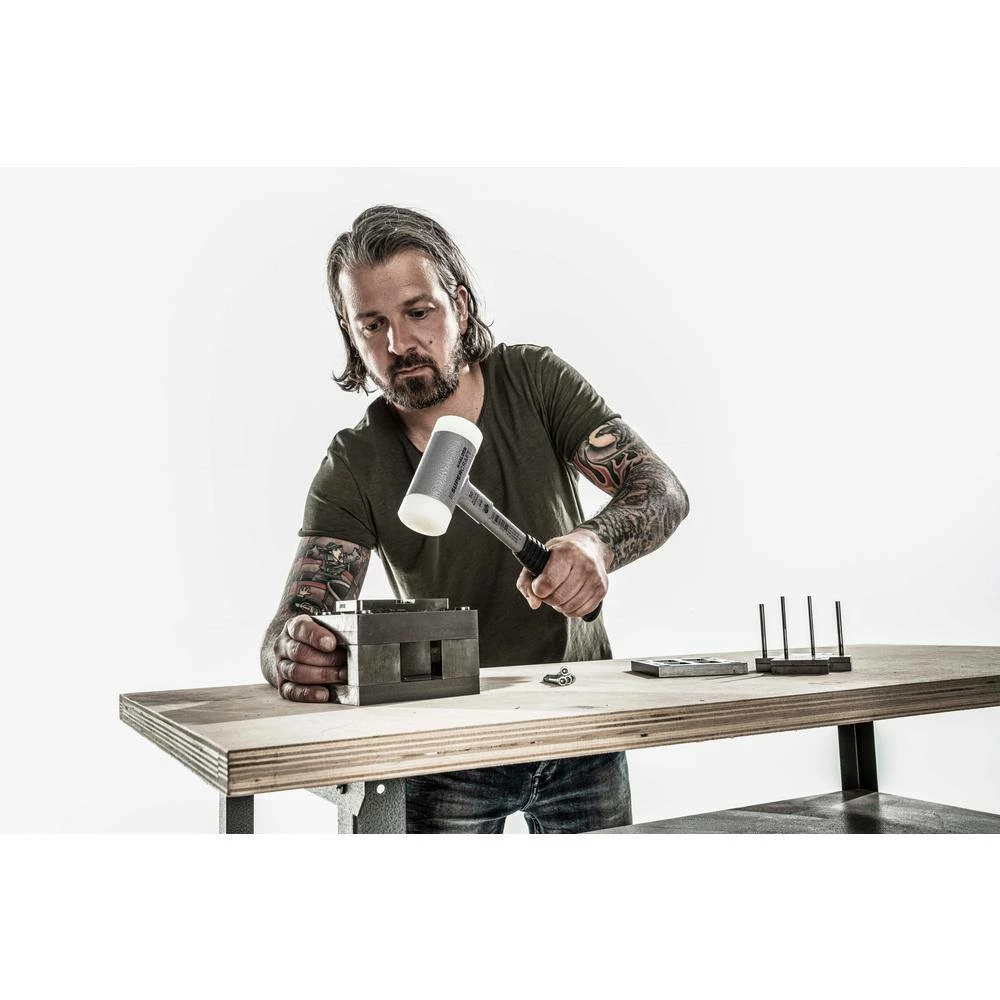 Halder Supercraft 60 Dead Blow 3.86 lbs. Nylon Hammer with 12.8 in. Metal Handle Rubber Grip 6 Halder Supercraft 60 Dead Blow 3.86 lbs. Nylon Hammer with 12.8 in. Metal Handle Rubber Grip - Image 6